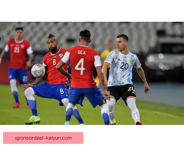 智利队展现出色体能状态，备战新赛季备受期待