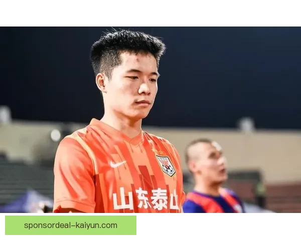 李刚仁技术特点分析：发挥稳定，逐步成为球队中场核心。